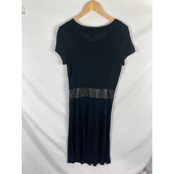 Club Monaco Black Leather Waist Short Sleeve Dress Size 6 - Picture 5 of 5